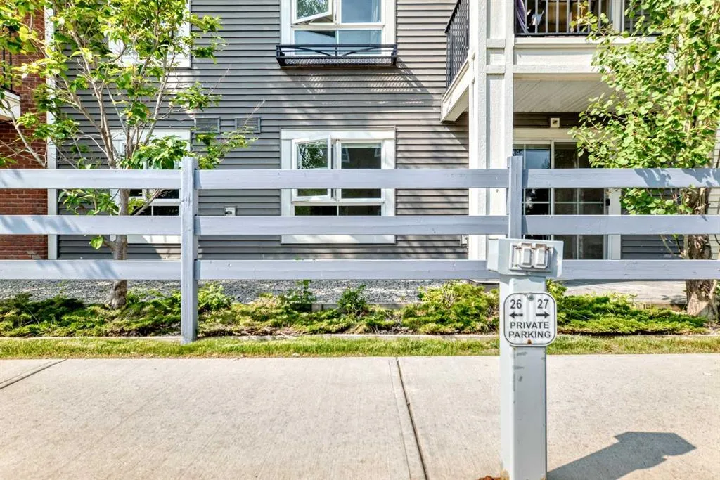 279 Copperpond Common SE #5210