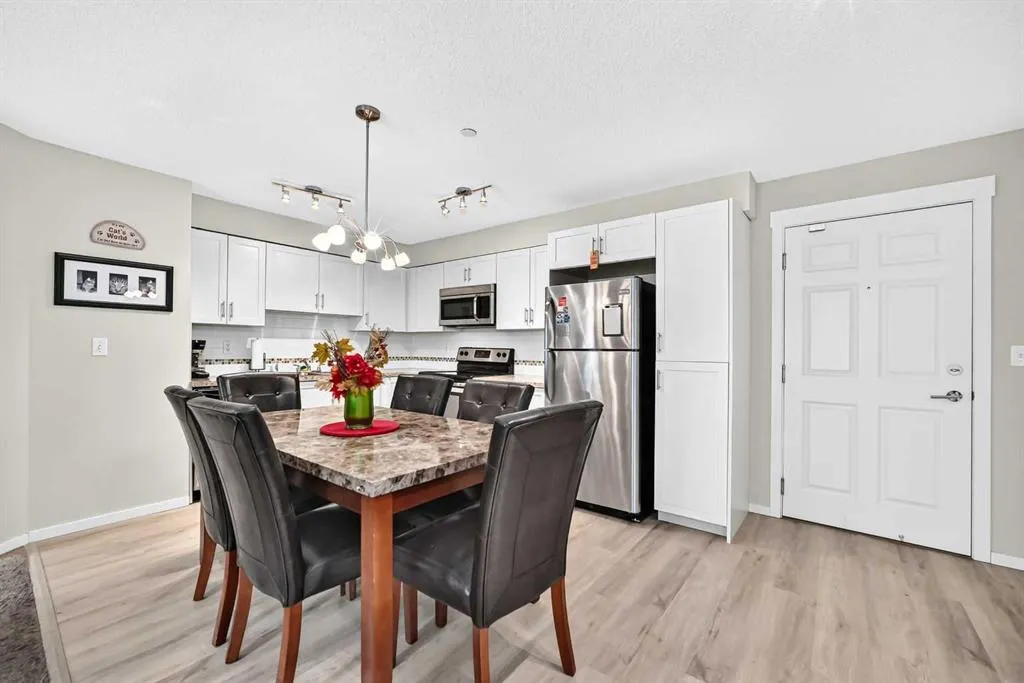 279 Copperpond Common SE #5210