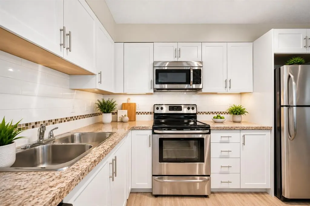 279 Copperpond Common SE #5210
