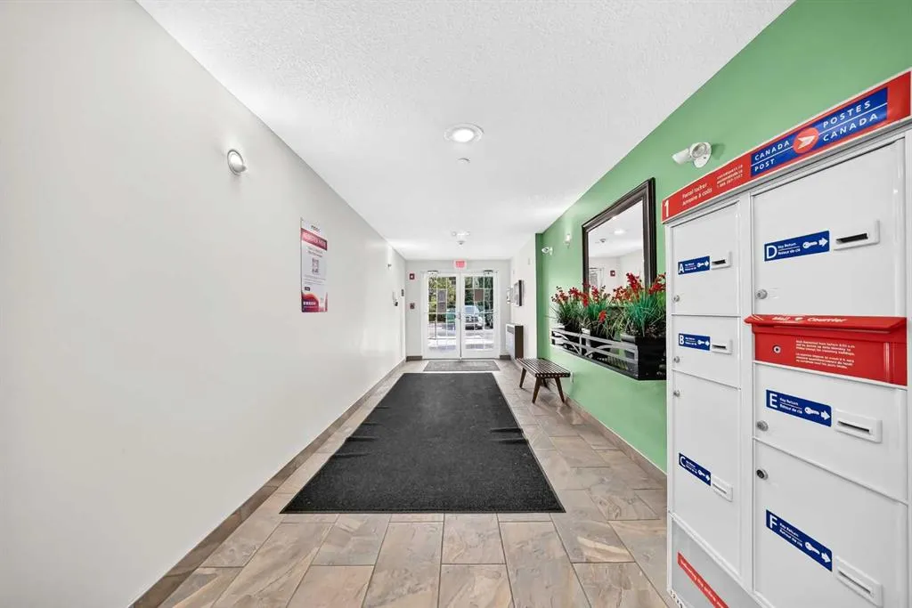 279 Copperpond Common SE #5210