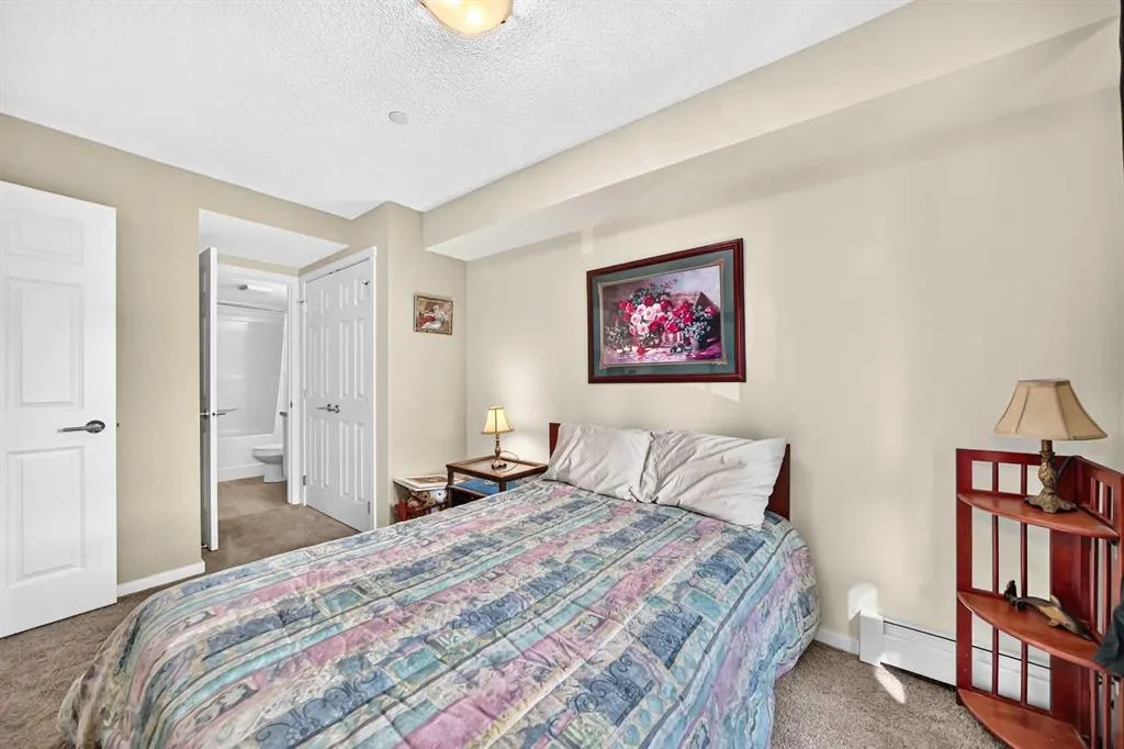 279 Copperpond Common SE #5210