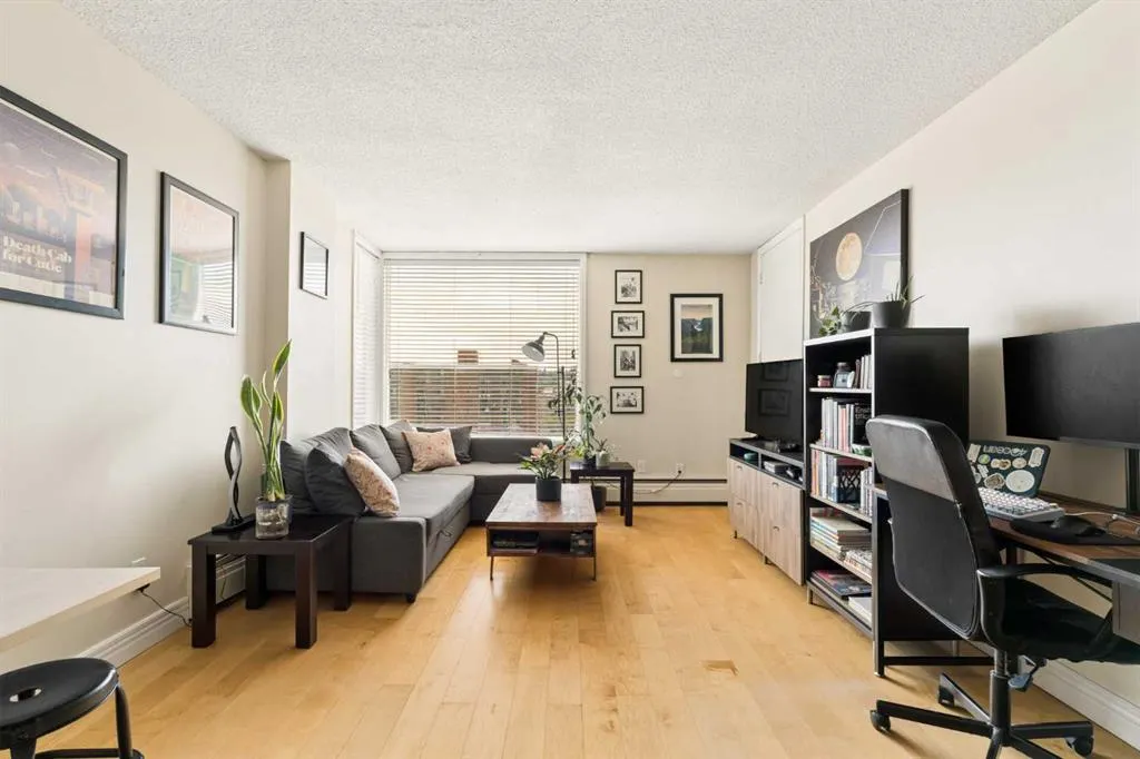 1123 13 Avenue SW #701