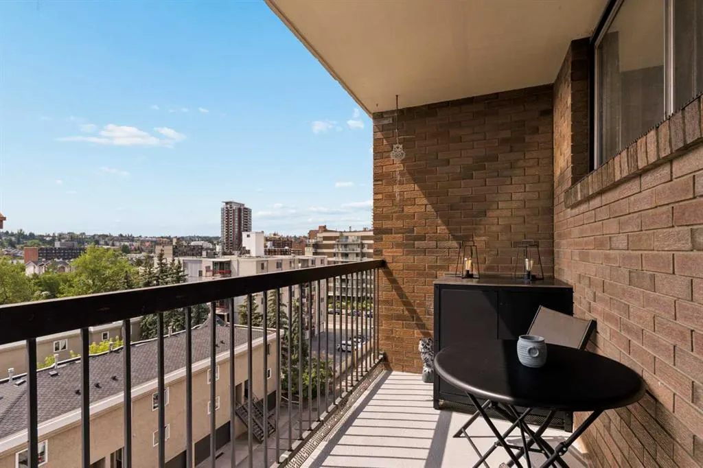 1123 13 Avenue SW #701