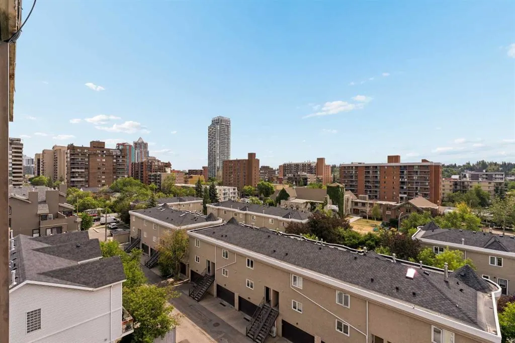 1123 13 Avenue SW #701