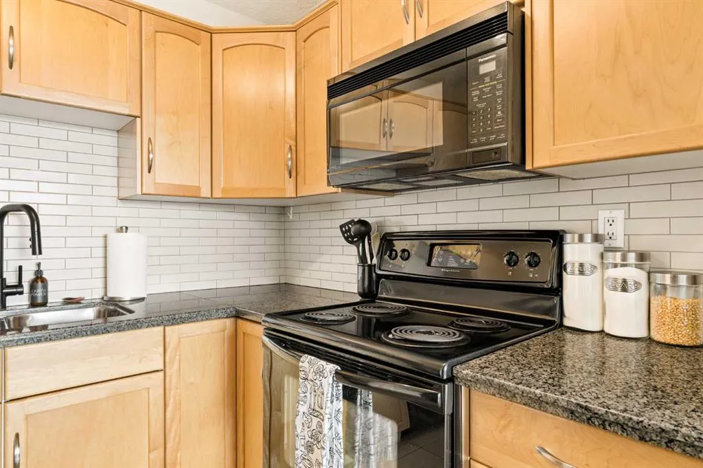 1123 13 Avenue SW #701