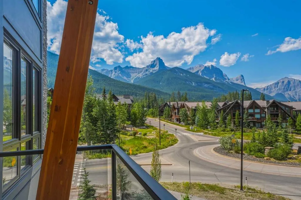 101H Stewart Creek Rise #201
