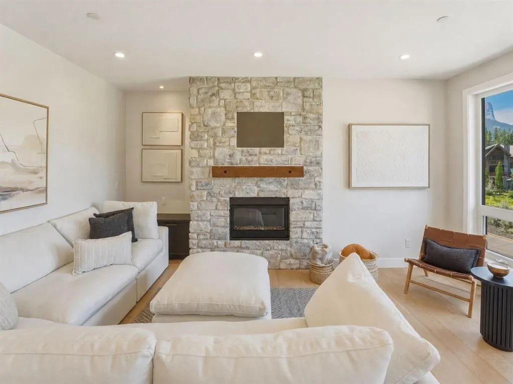 101H Stewart Creek Rise #201