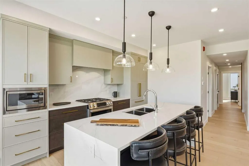 101H Stewart Creek Rise #201