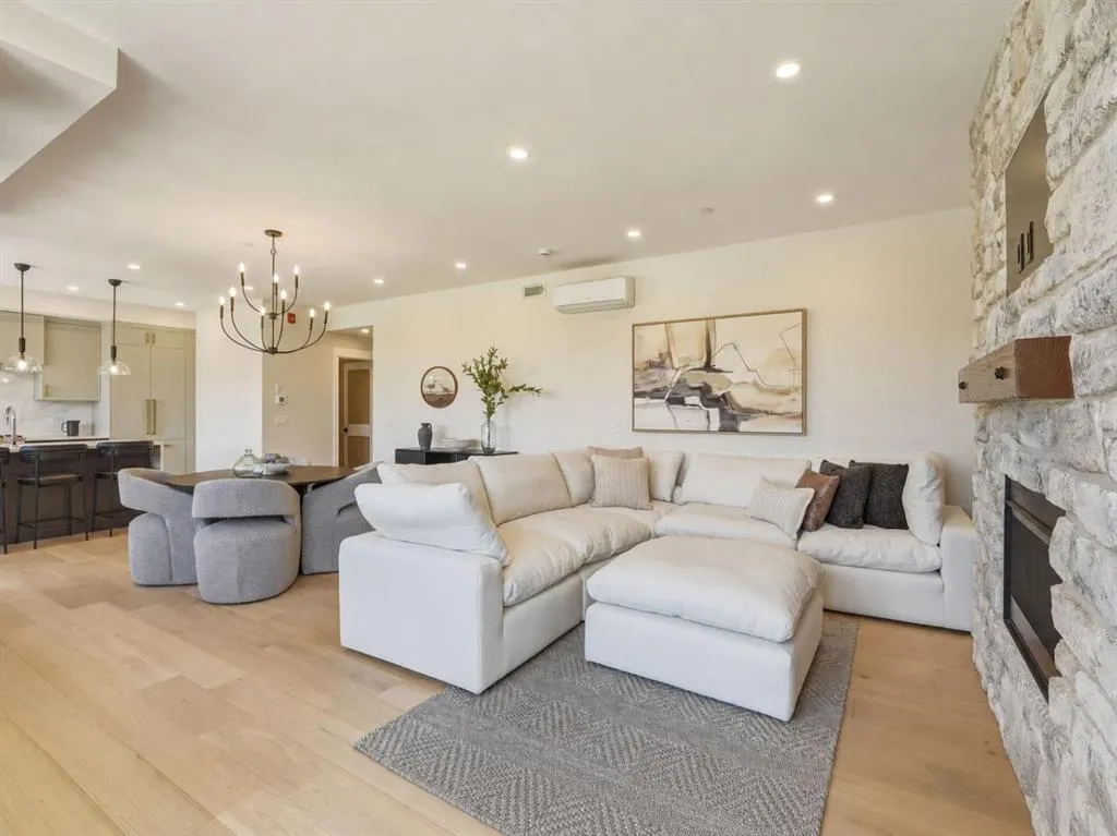 101H Stewart Creek Rise #201
