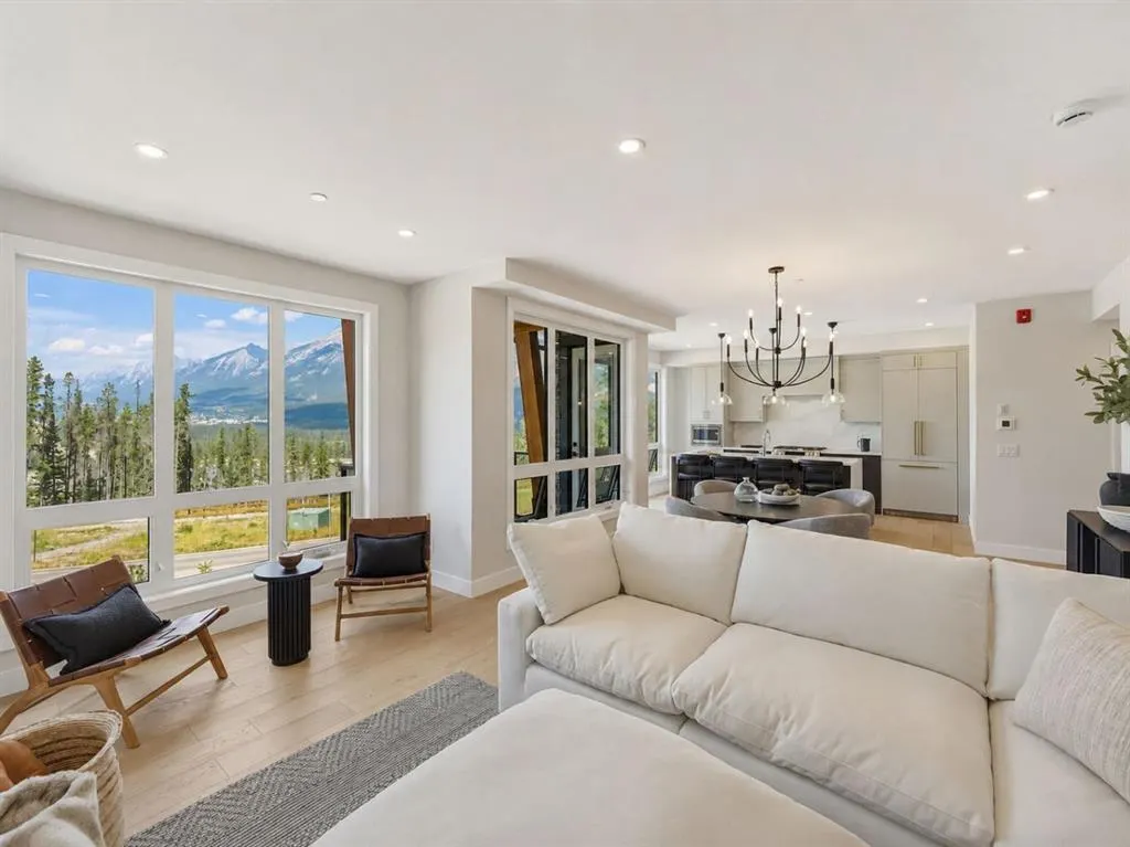 101H Stewart Creek Rise #201