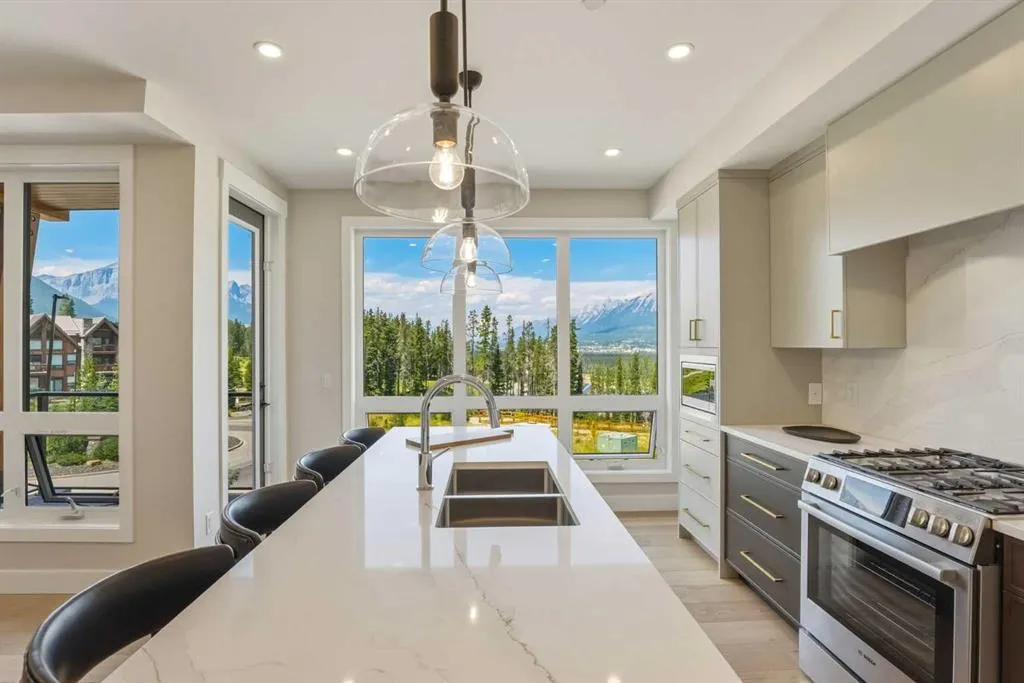 101H Stewart Creek Rise #201