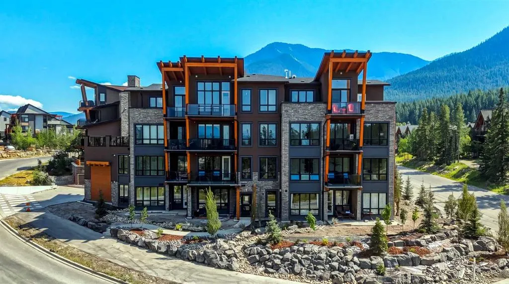 101H Stewart Creek Rise #201