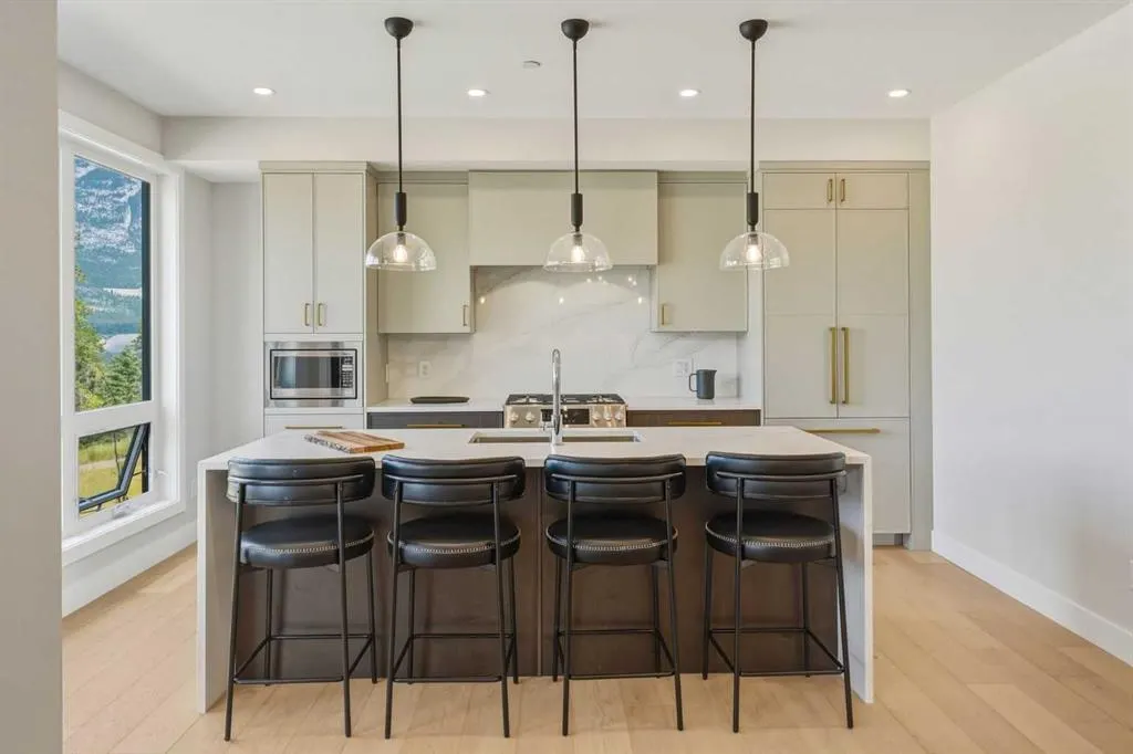 101H Stewart Creek Rise #201