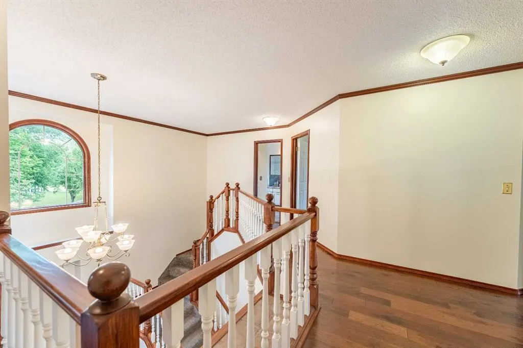 46 Mountain Park Drive SE