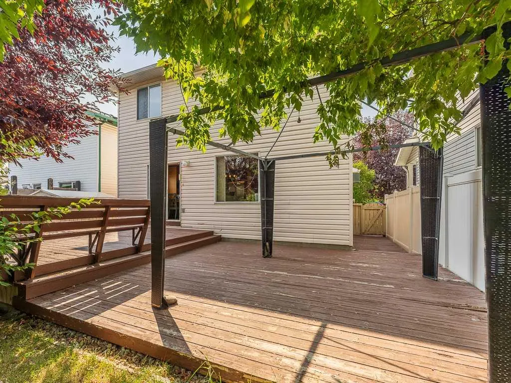 3782 Douglas Ridge Link SE