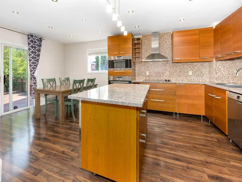 3782 Douglas Ridge Link SE
