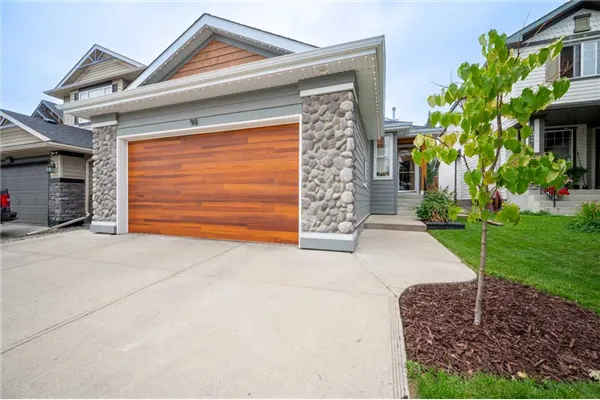 98 Chapala Grove SE