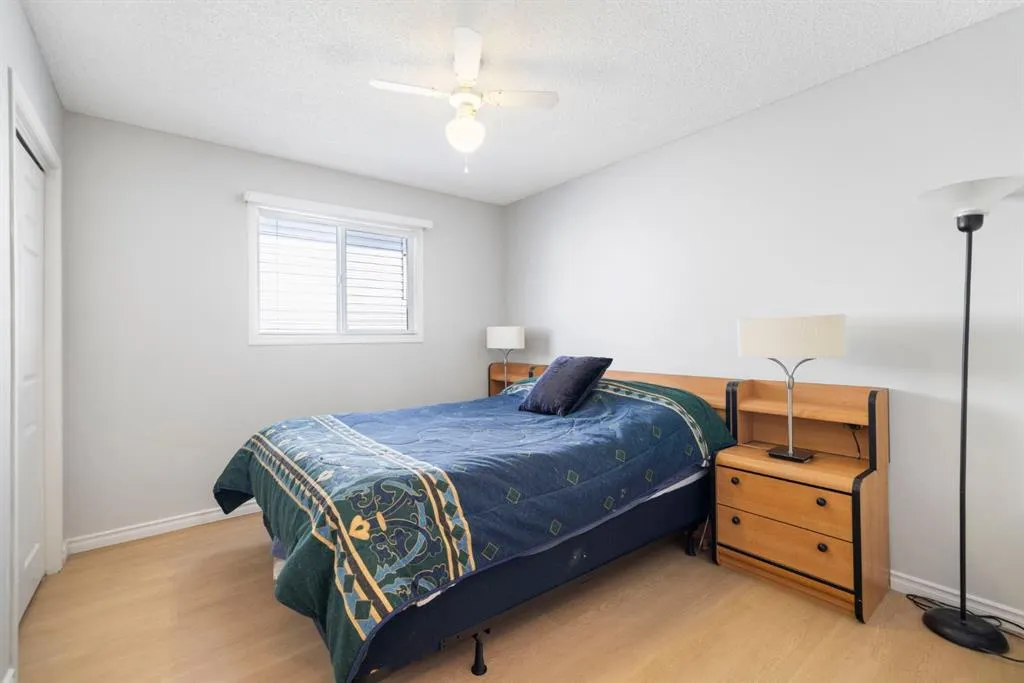76 Douglas Ridge Close SE