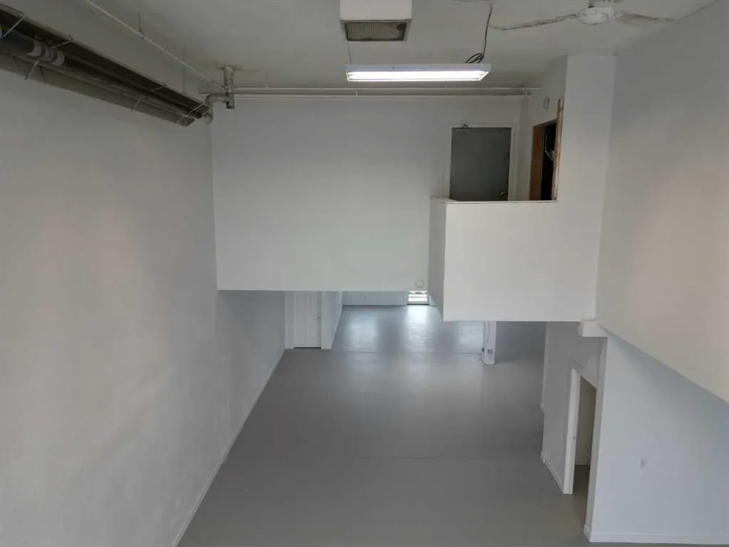 20 Cuendet Industrial Way #103