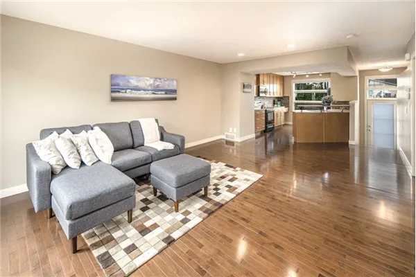 83 Aspen Hills Green SW