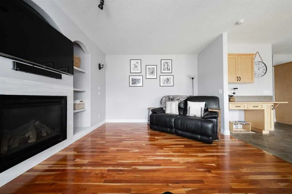 521 Walnut Crescent
