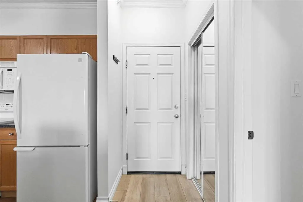 253 Gregoire Drive #406