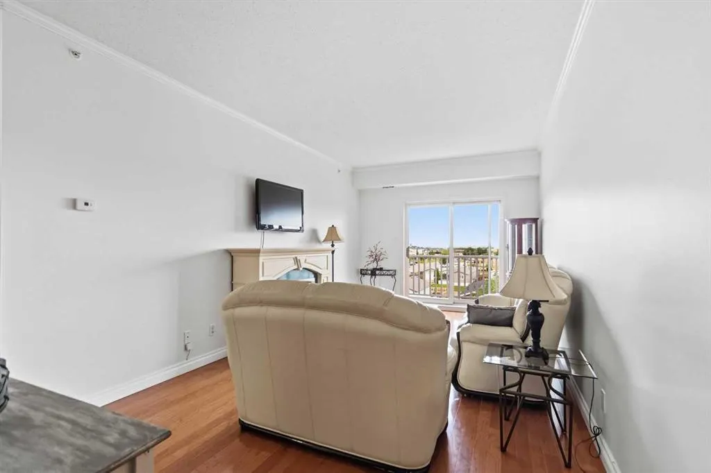 253 Gregoire Drive #406