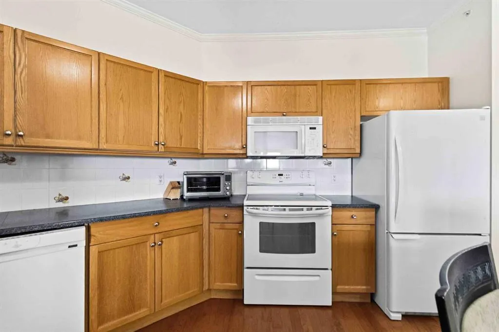 253 Gregoire Drive #406