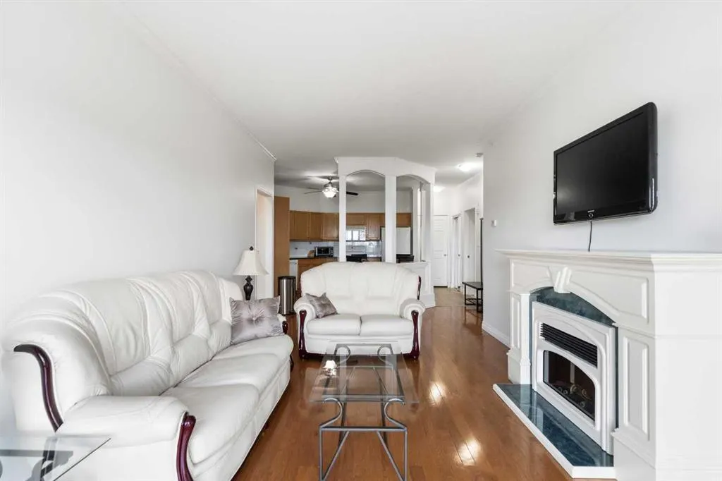 253 Gregoire Drive #406