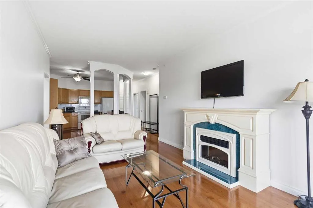 253 Gregoire Drive #406