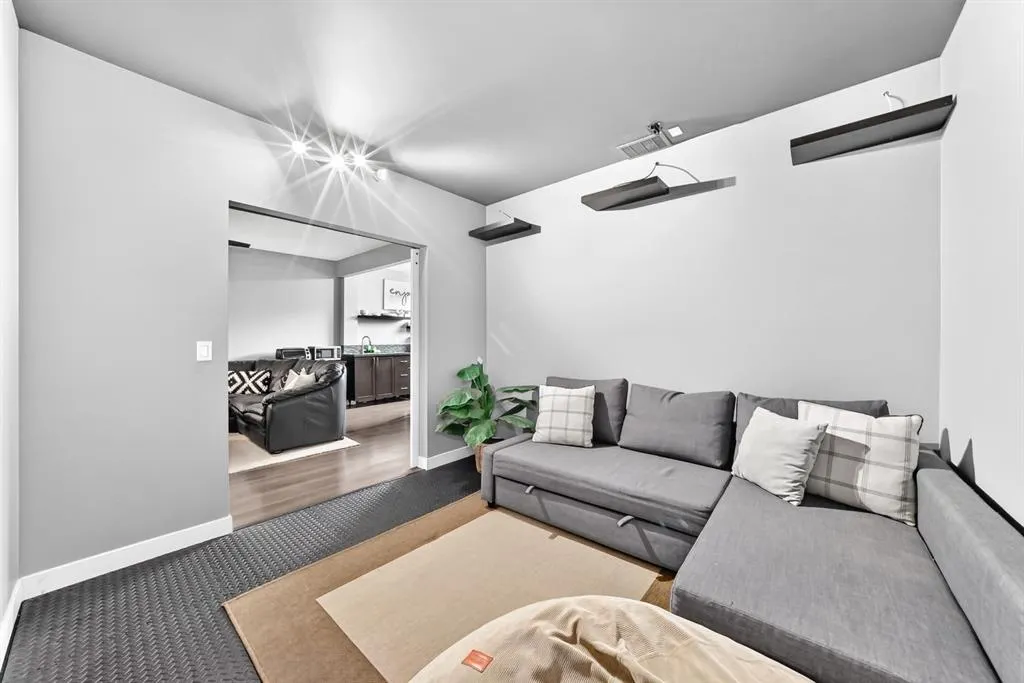 133 Drake Landing Heath