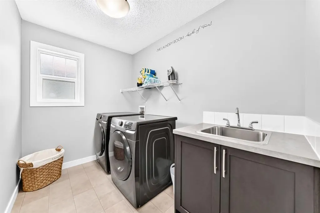 133 Drake Landing Heath