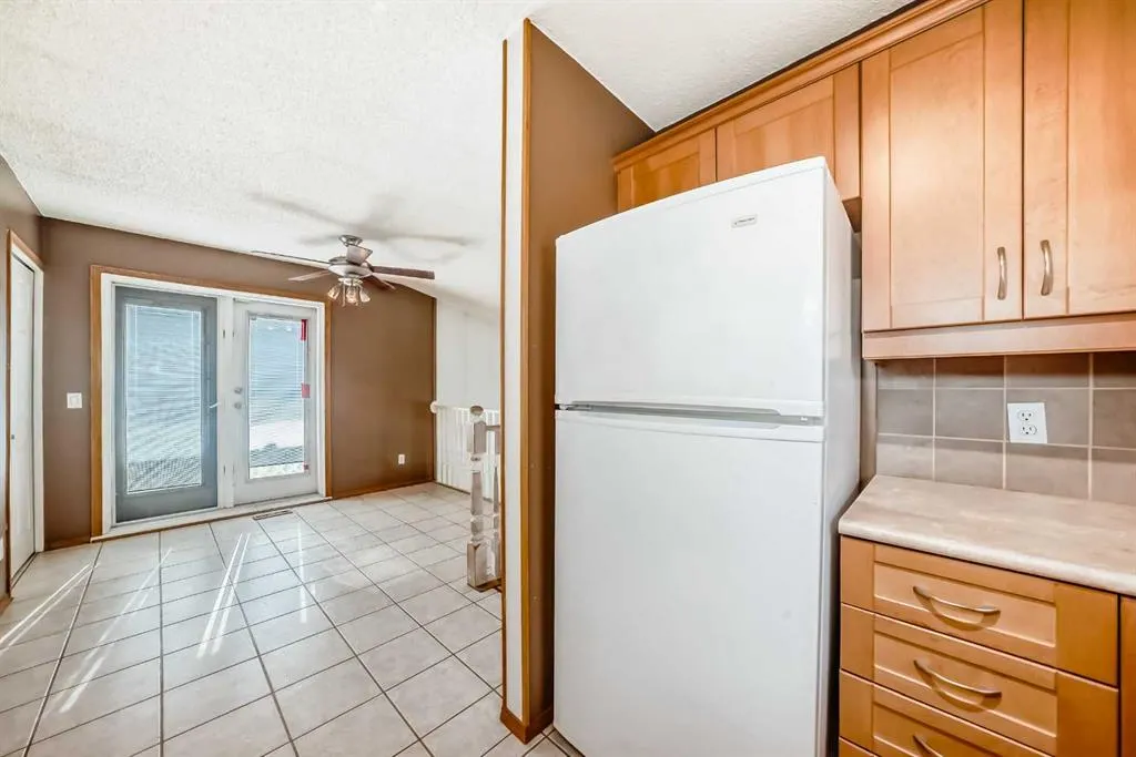 243 Erin Meadow Close