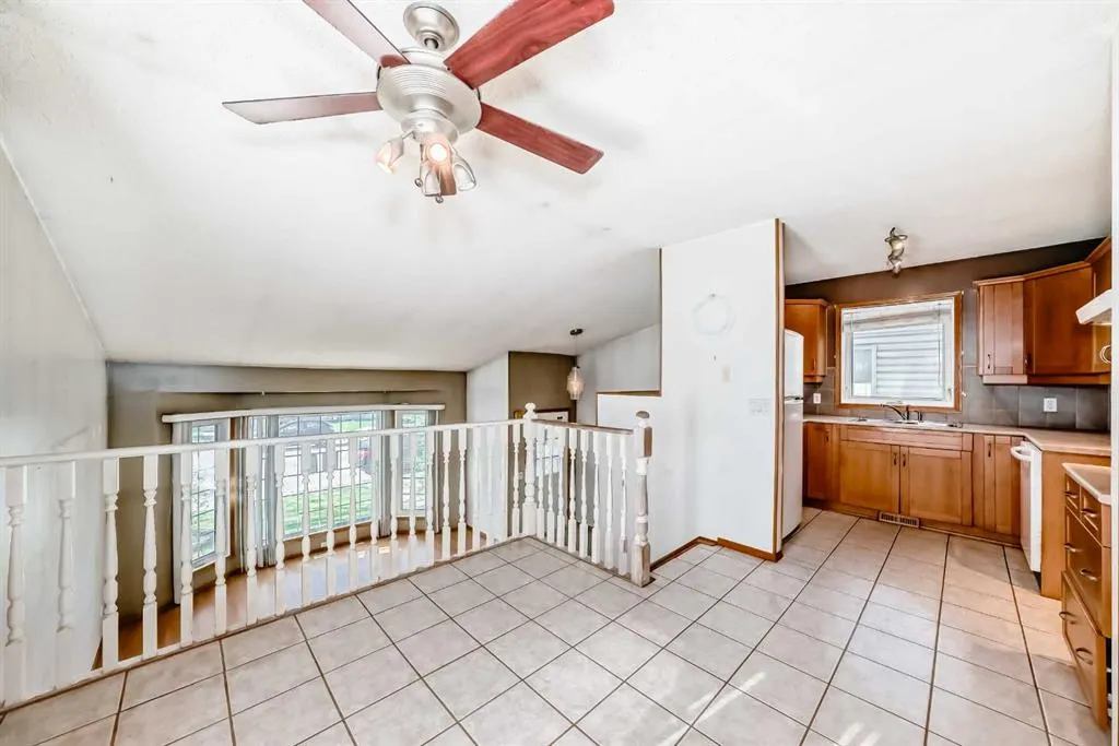 243 Erin Meadow Close