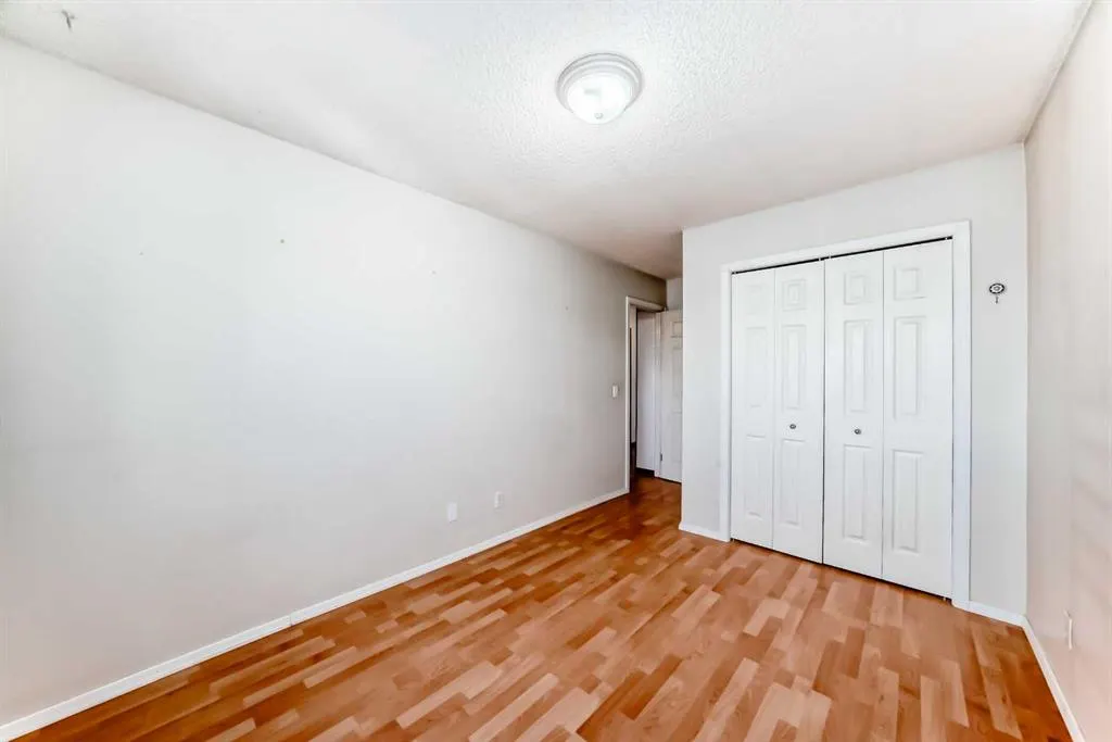 243 Erin Meadow Close