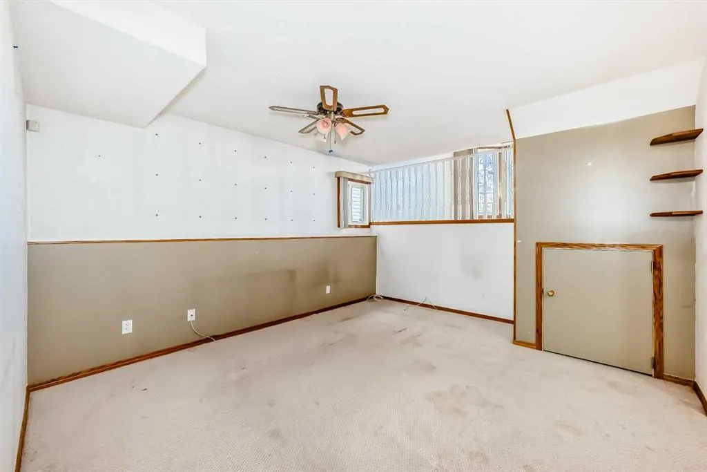 243 Erin Meadow Close