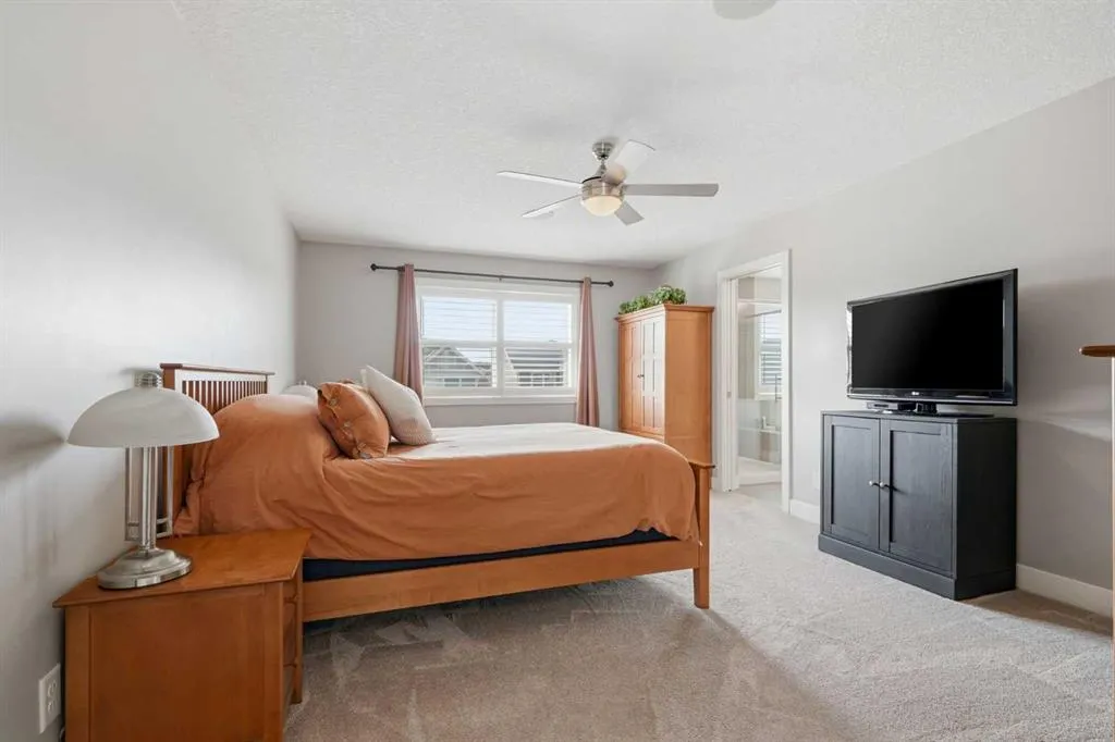 27 Sundown Way