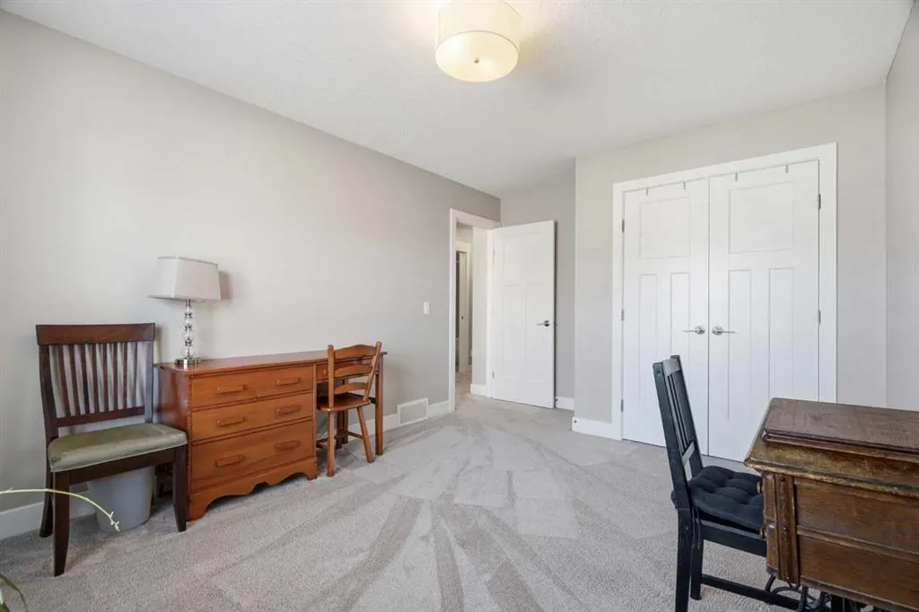 27 Sundown Way