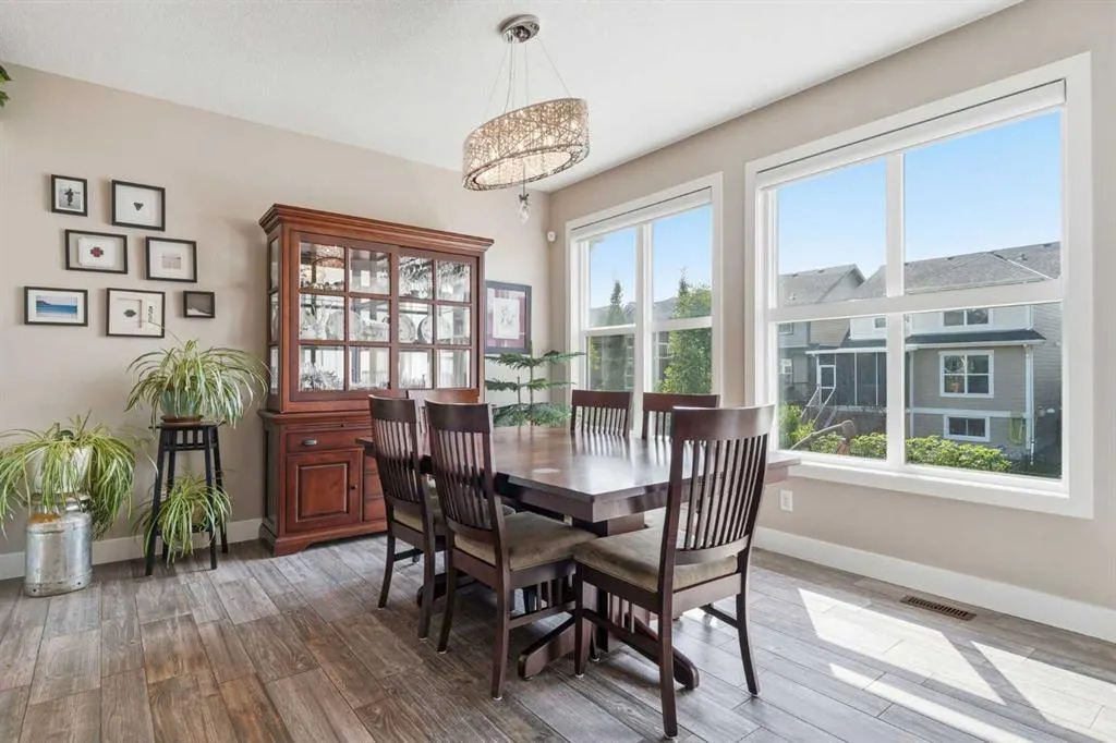 27 Sundown Way