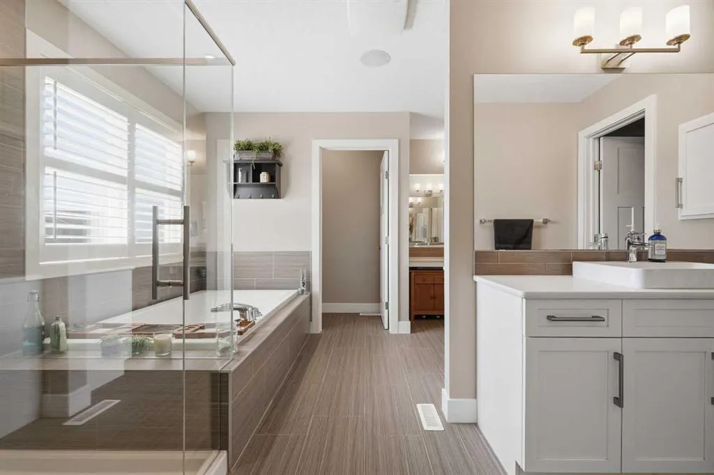 27 Sundown Way