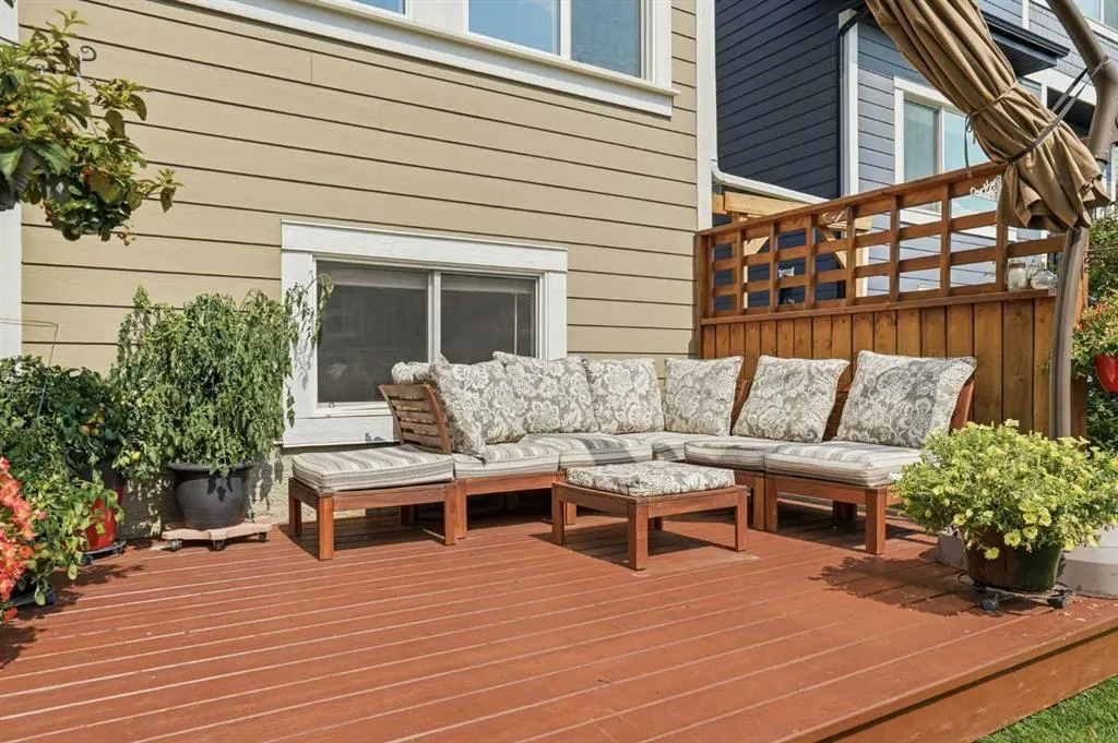 27 Sundown Way