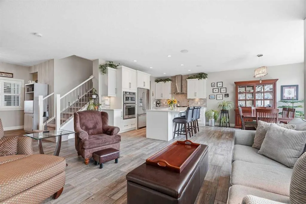 27 Sundown Way