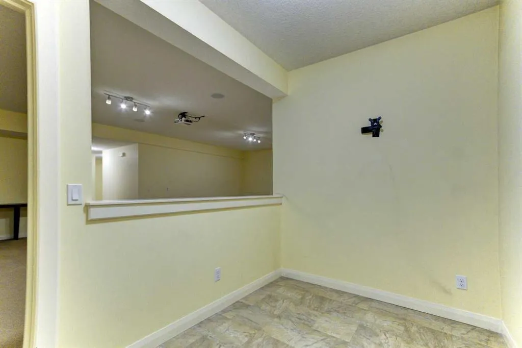 406 Silverado Boulevard SW