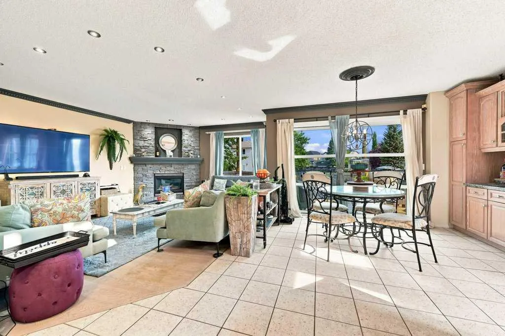 236 Chaparral Drive SE