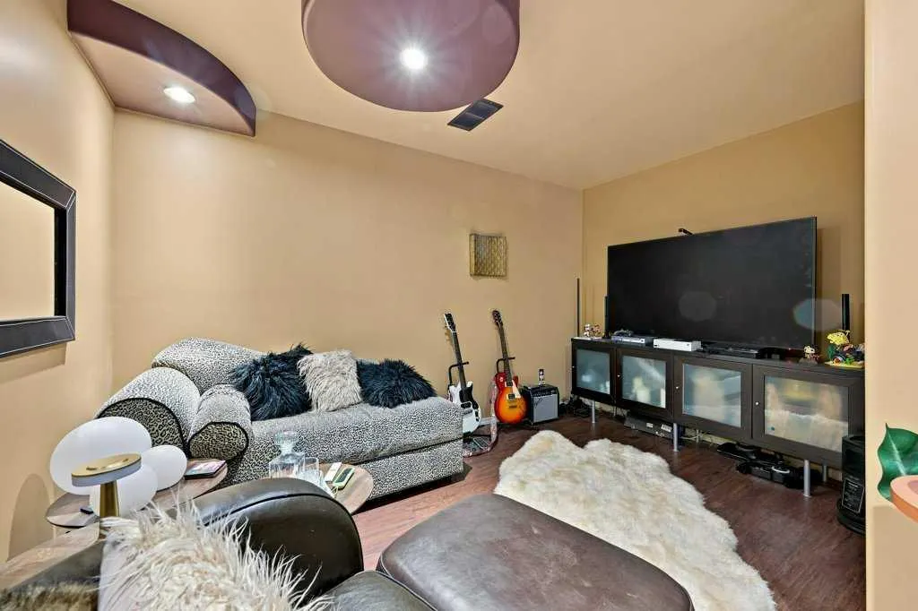 236 Chaparral Drive SE