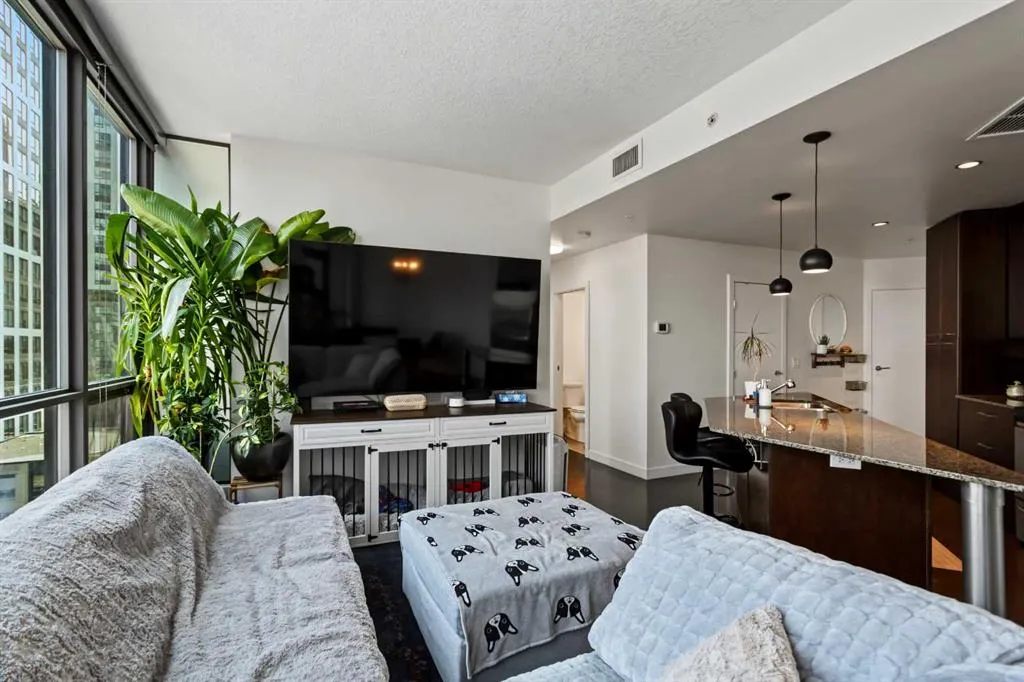220 12 Avenue SE #705