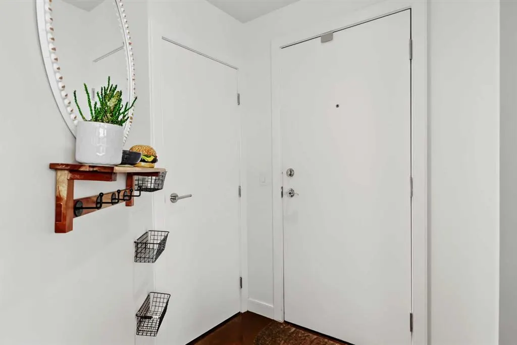 220 12 Avenue SE #705