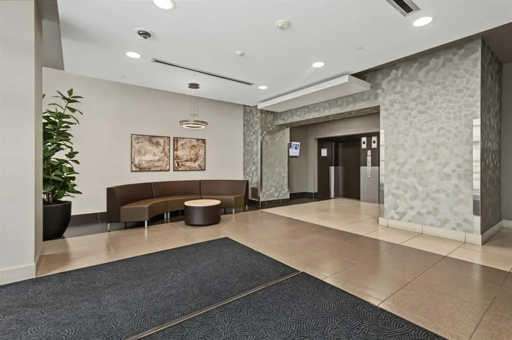 220 12 Avenue SE #705