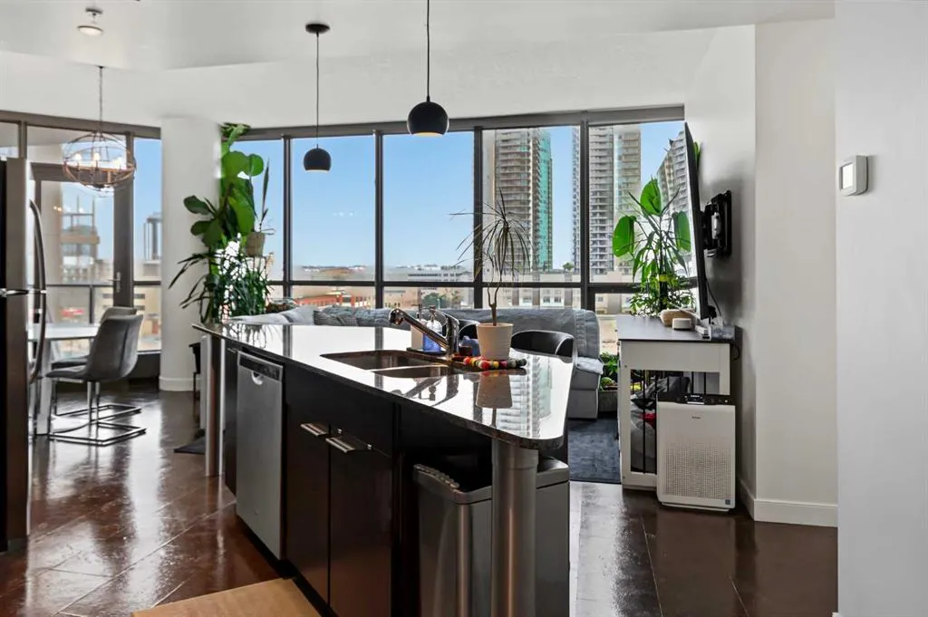 220 12 Avenue SE #705