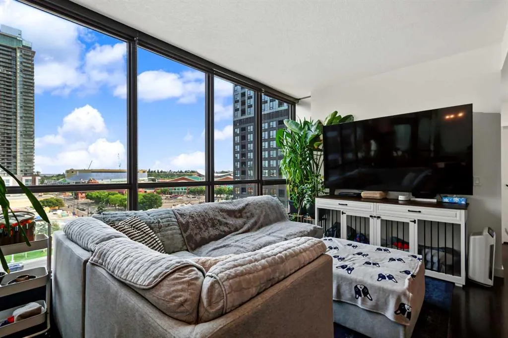 220 12 Avenue SE #705